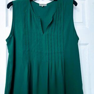 Pleione dark green sleeveless top‎ pleated front Size L